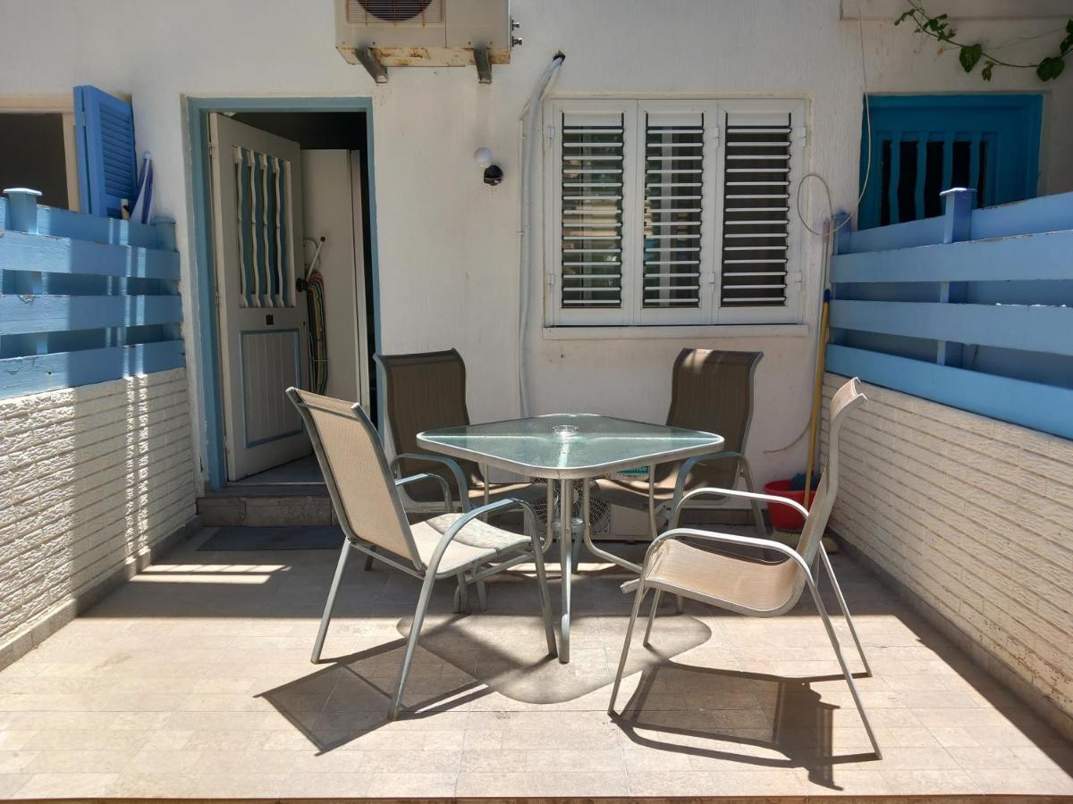 Paphos Studios Екстериор снимка